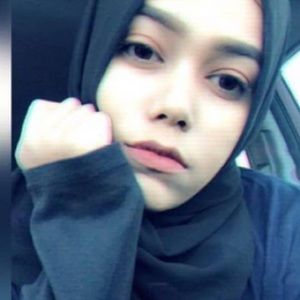 Meet your Posher, Noor akma